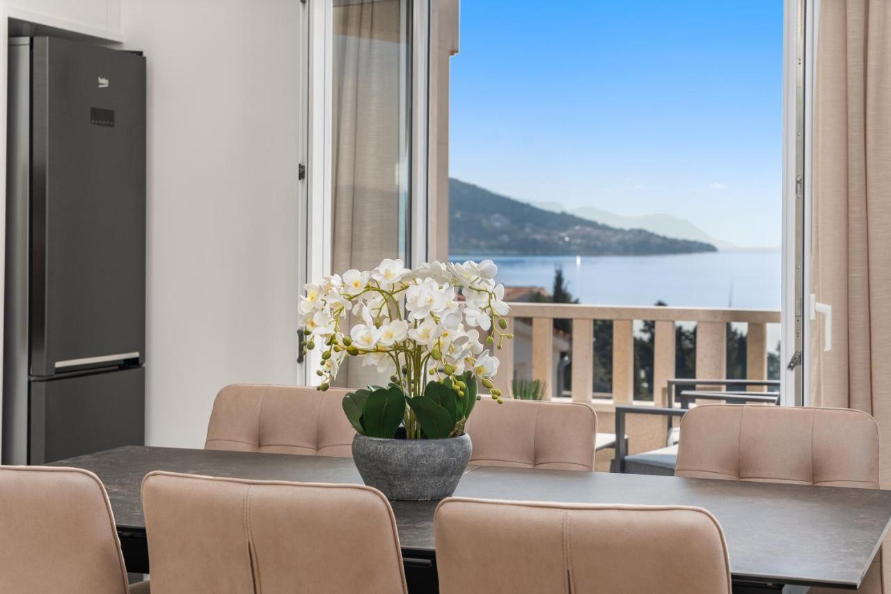 Apartmani Marko Omiš Exterior foto