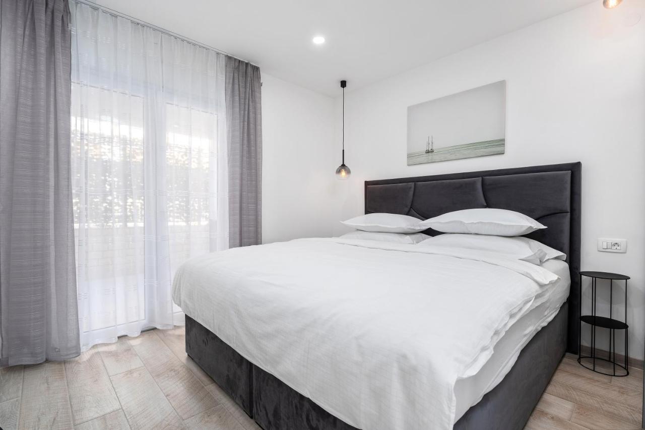 Apartmani Marko Omiš Exterior foto