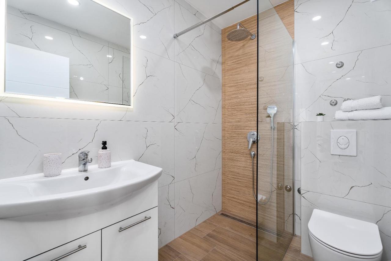 Apartmani Marko Omiš Exterior foto