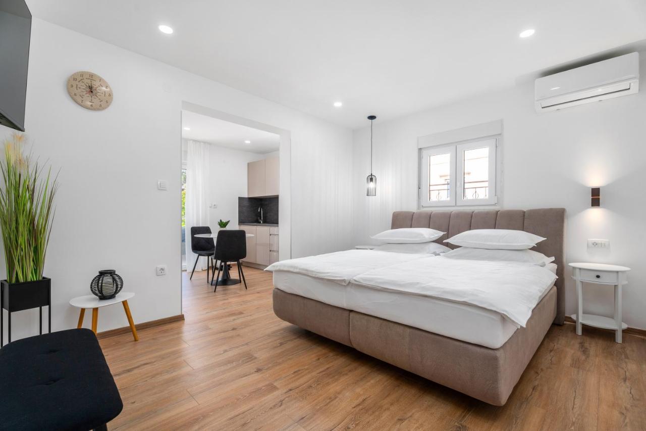 Apartmani Marko Omiš Exterior foto
