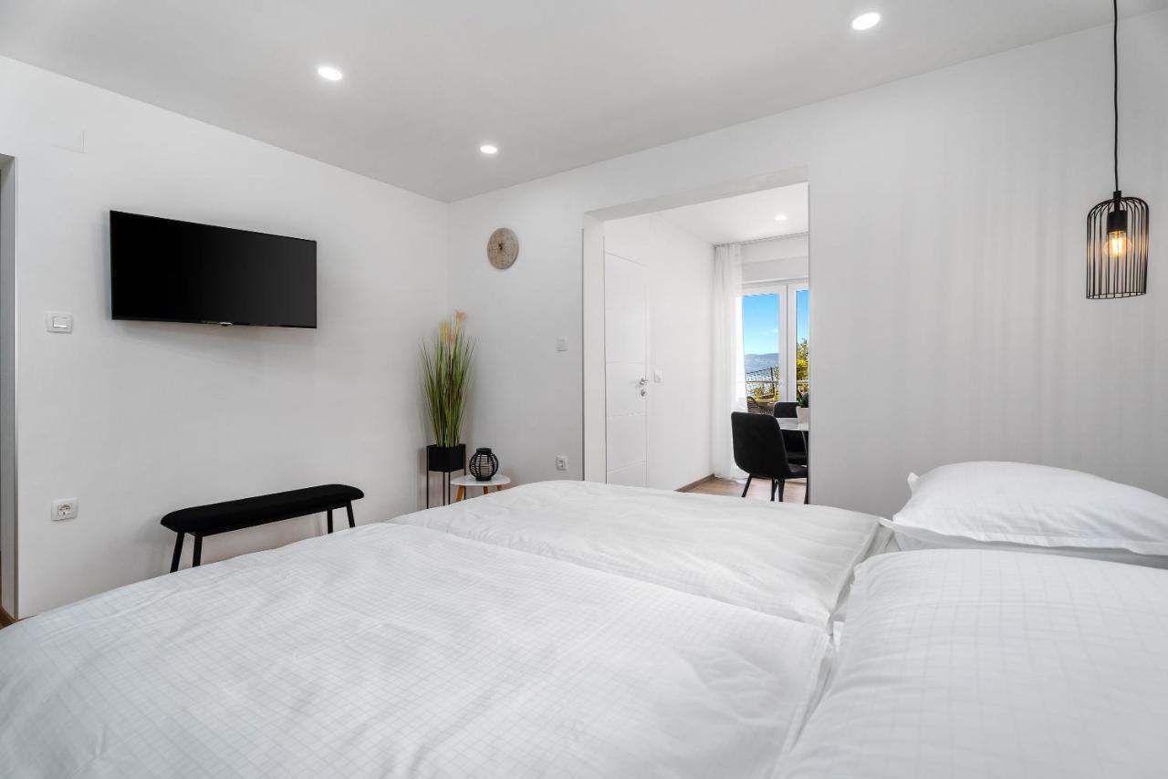 Apartmani Marko Omiš Exterior foto